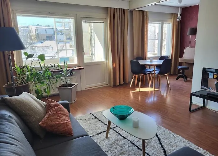 Cosy Two In With Free Parking