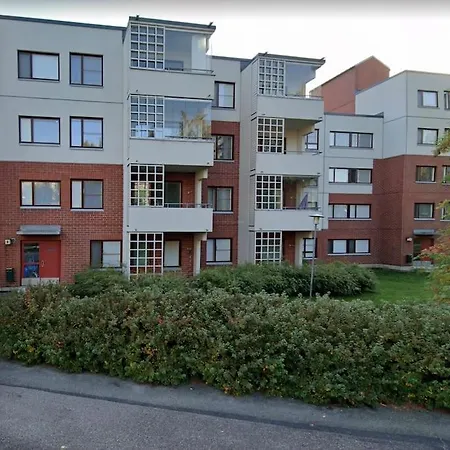 Cosy Two In With Free Parking Daire Helsinki